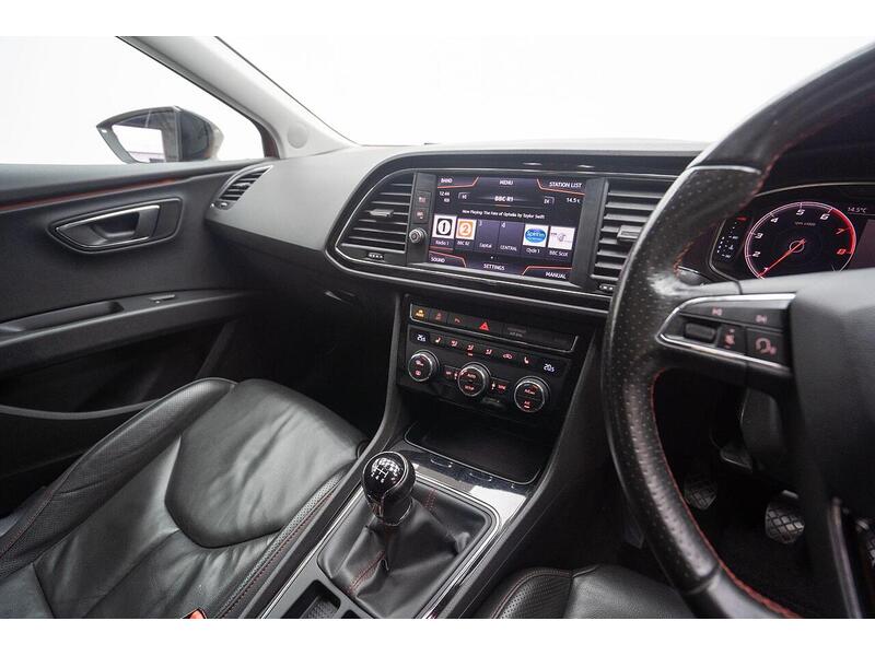 SEAT Leon 1.5 TSI EVO FR Sport Hatchback 5dr Petrol Manual Euro 6 (s/s) (130 ps) - U1048