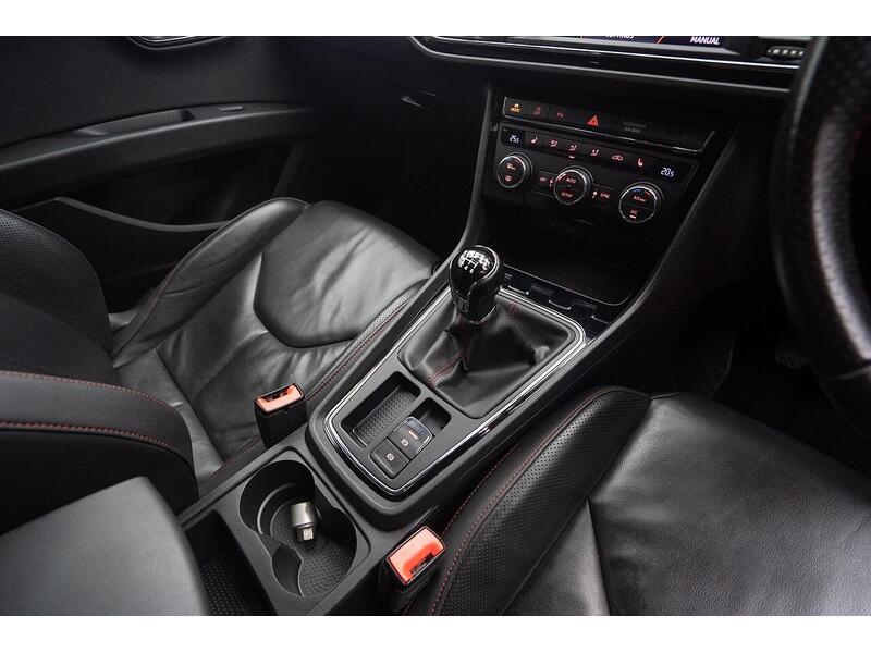 SEAT Leon 1.5 TSI EVO FR Sport Hatchback 5dr Petrol Manual Euro 6 (s/s) (130 ps) - U1048