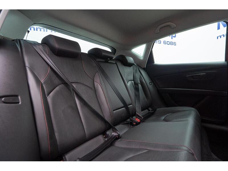 SEAT Leon 1.5 TSI EVO FR Sport Hatchback 5dr Petrol Manual Euro 6 (s/s) (130 ps) - U1048