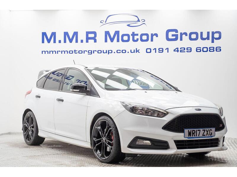 Ford Focus 2.0T EcoBoost ST-2 Euro 6 (s/s) 5dr - U1053