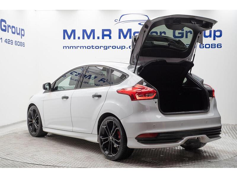 Ford Focus 2.0T EcoBoost ST-2 Euro 6 (s/s) 5dr - U1053