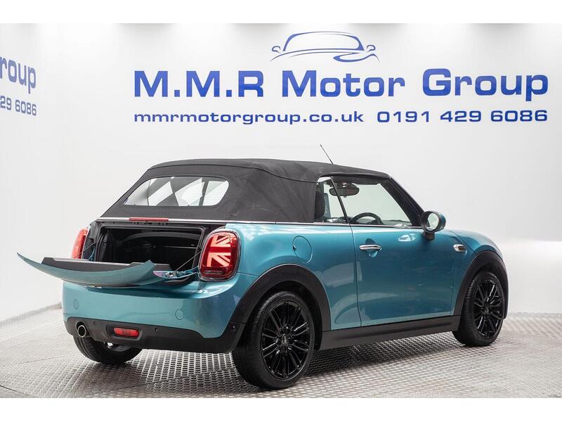 MINI Convertible 1.5 Cooper Euro 6 (s/s) 2dr - U1058