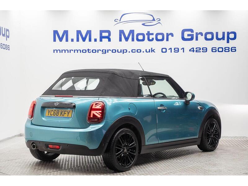 MINI Convertible 1.5 Cooper Euro 6 (s/s) 2dr - U1058