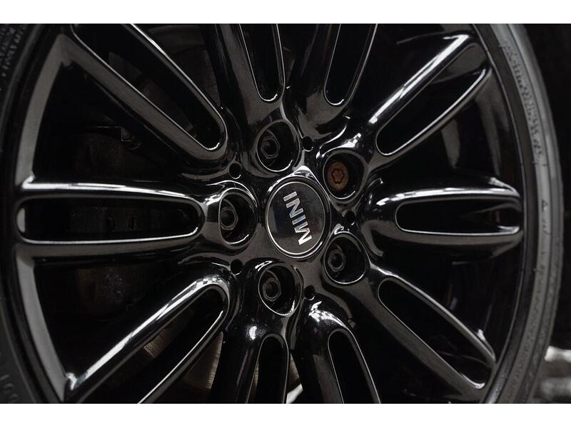 MINI Convertible 1.5 Cooper Euro 6 (s/s) 2dr - U1058