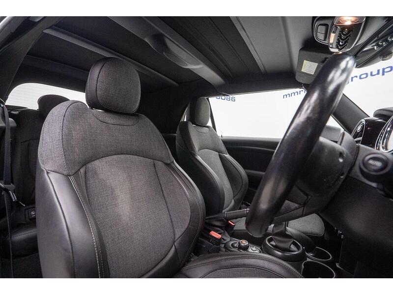 MINI Convertible 1.5 Cooper Euro 6 (s/s) 2dr - U1058