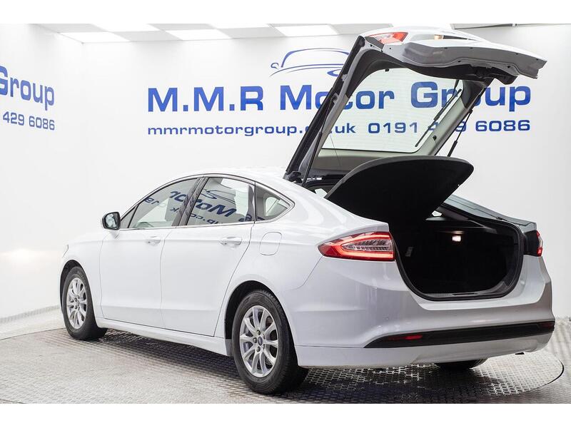 Ford Mondeo 2.0 TDCi ECO Zetec Edition Euro 6 (s/s) 5dr - U1067