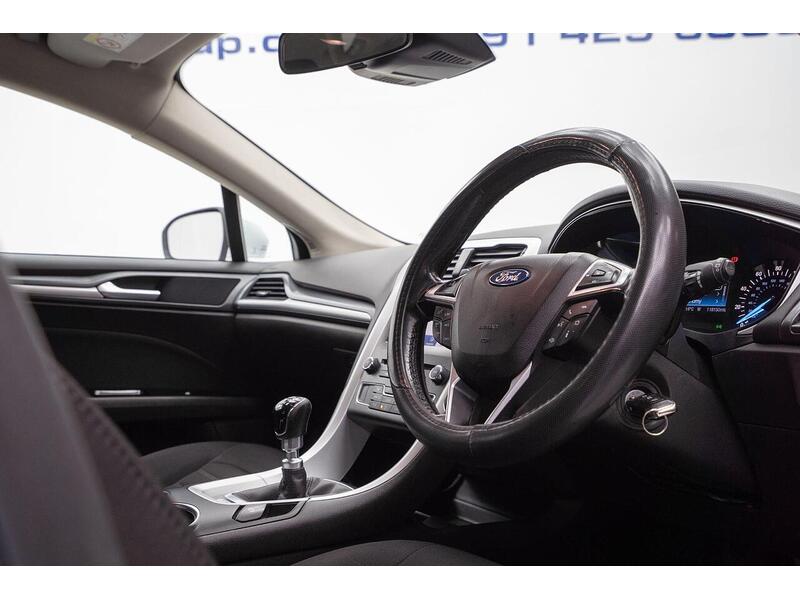 Ford Mondeo 2.0 TDCi ECO Zetec Edition Euro 6 (s/s) 5dr - U1067