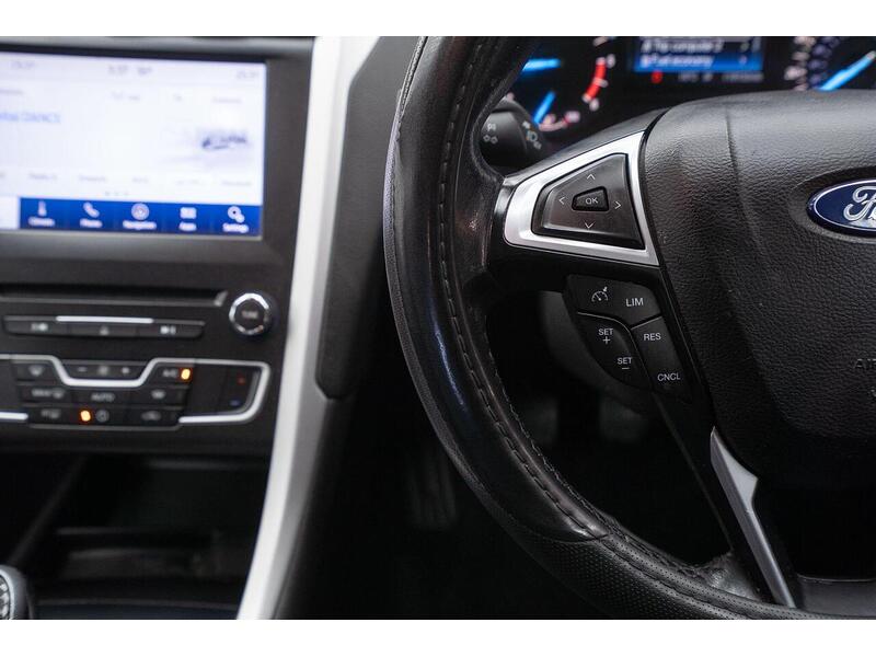 Ford Mondeo 2.0 TDCi ECO Zetec Edition Euro 6 (s/s) 5dr - U1067