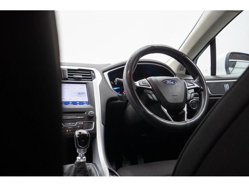 Ford Mondeo 2.0 TDCi ECO Zetec Edition Euro 6 (s/s) 5dr - U1067