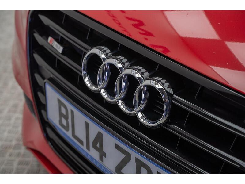 Audi A3 Cabriolet 2.0 TDI S line Euro 6 (s/s) 2dr - U1075