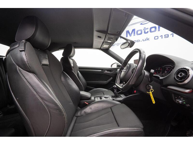 Audi A3 Cabriolet 2.0 TDI S line Euro 6 (s/s) 2dr - U1075