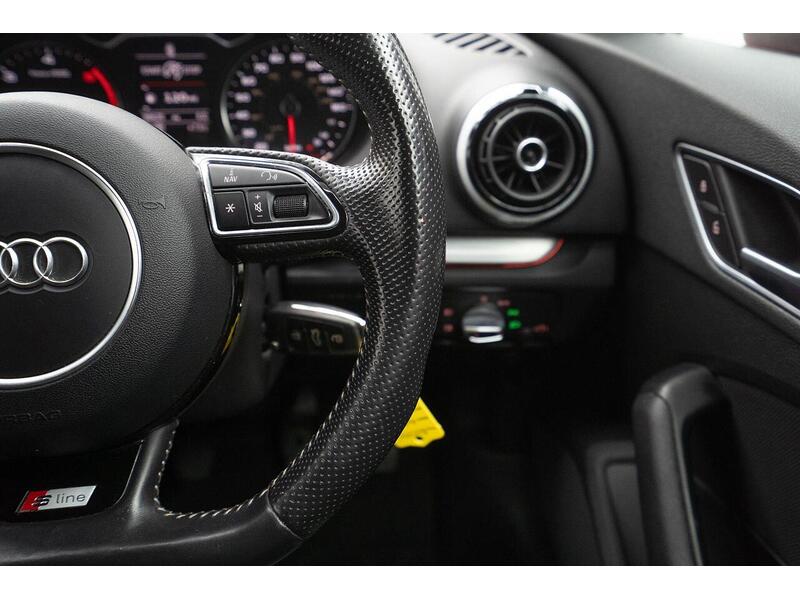 Audi A3 Cabriolet 2.0 TDI S line Euro 6 (s/s) 2dr - U1075