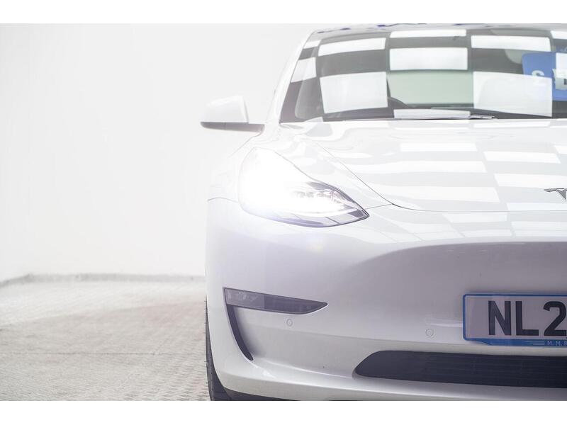 Tesla Model 3 (Dual Motor) Long Range Auto 4WDE 4dr - U1076