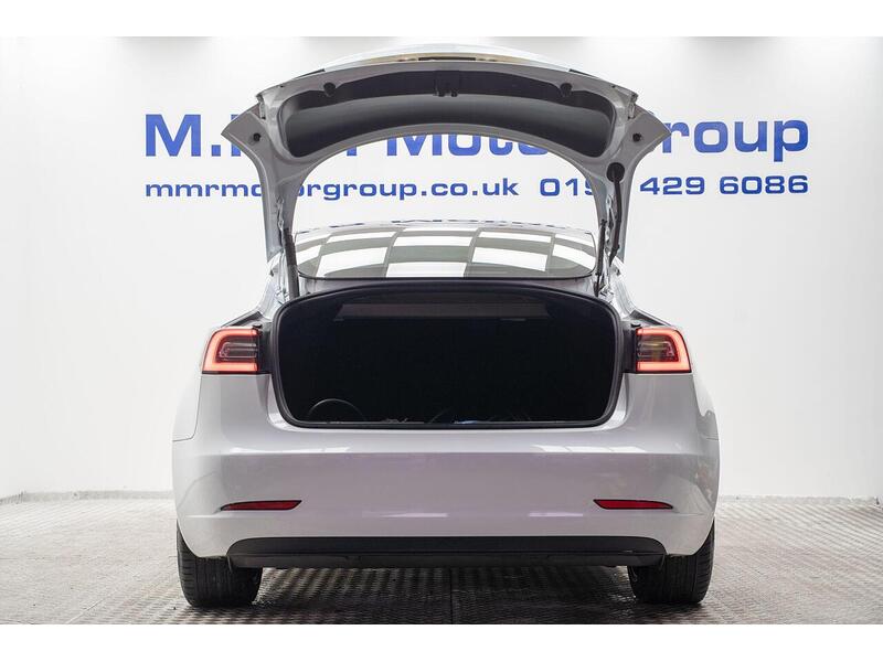 Tesla Model 3 (Dual Motor) Long Range Auto 4WDE 4dr - U1076