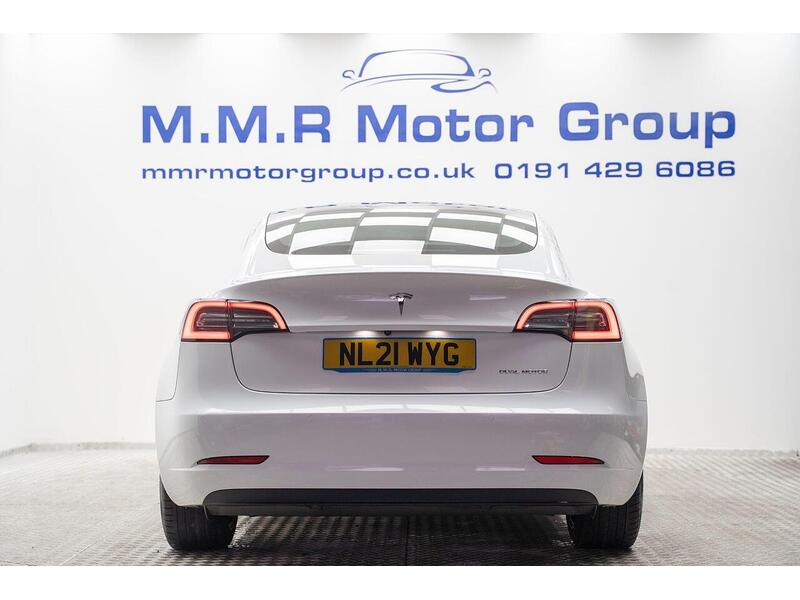 Tesla Model 3 (Dual Motor) Long Range Auto 4WDE 4dr - U1076