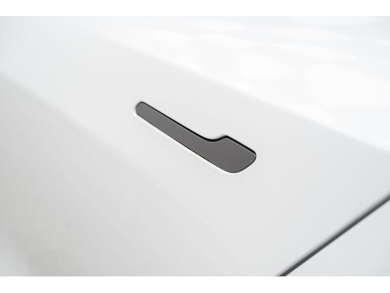 Tesla Model 3 (Dual Motor) Long Range Auto 4WDE 4dr - U1076