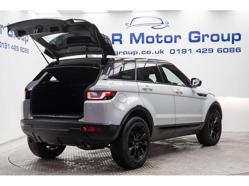 Land Rover Range Rover Evoque Range Rover Evoque SE Tech SUV 1 Manual Diesel - U1080
