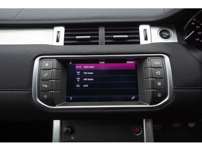 Land Rover Range Rover Evoque Range Rover Evoque SE Tech SUV 1 Manual Diesel - U1080