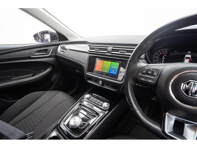 MG MG5 61.1kWh Excite Long Range Auto 5dr - U1090