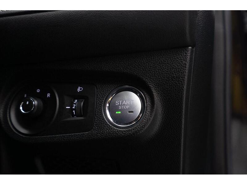 MG MG5 61.1kWh Excite Long Range Auto 5dr - U1090