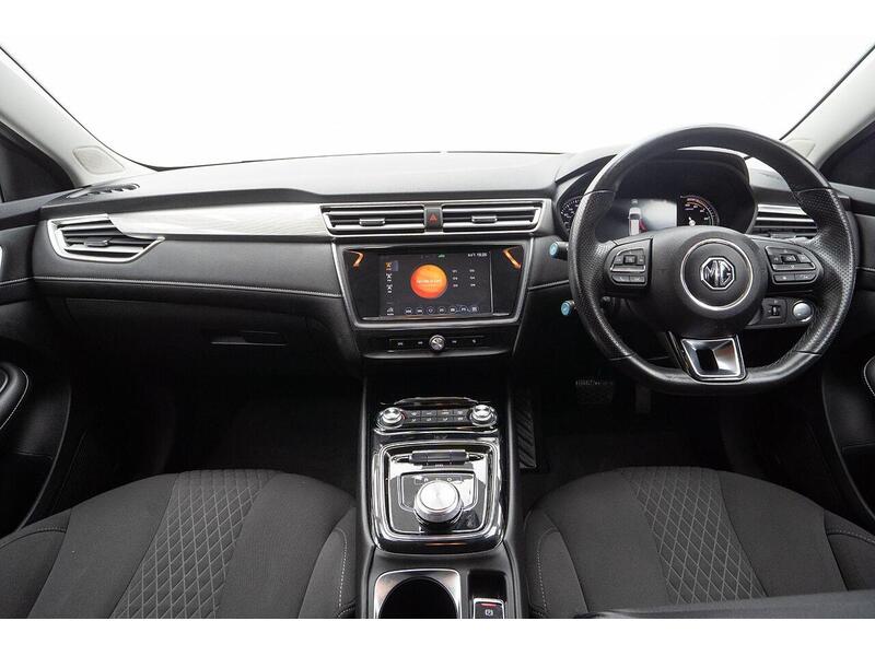 MG MG5 61.1kWh Excite Long Range Auto 5dr - U1090