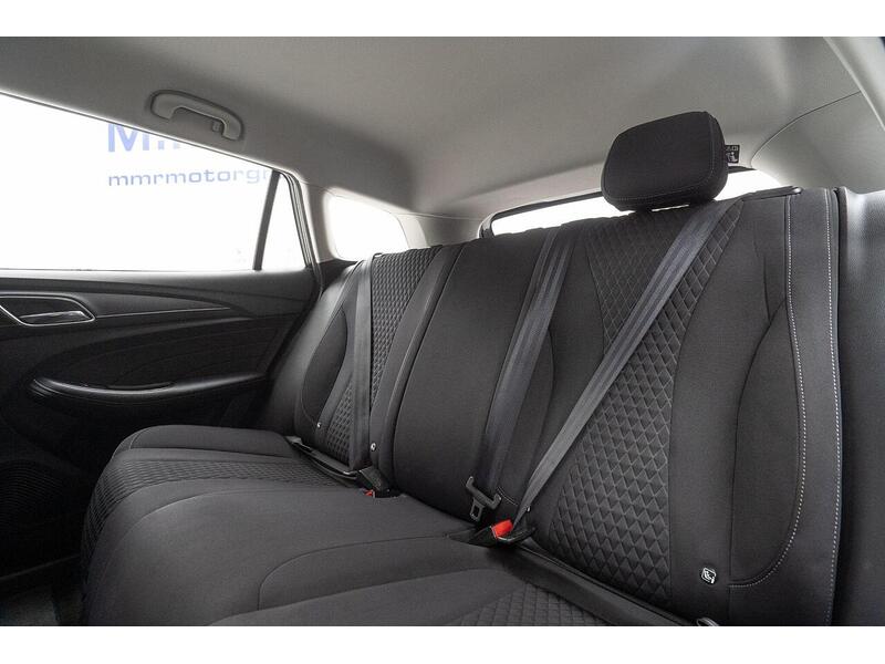 MG MG5 61.1kWh Excite Long Range Auto 5dr - U1090