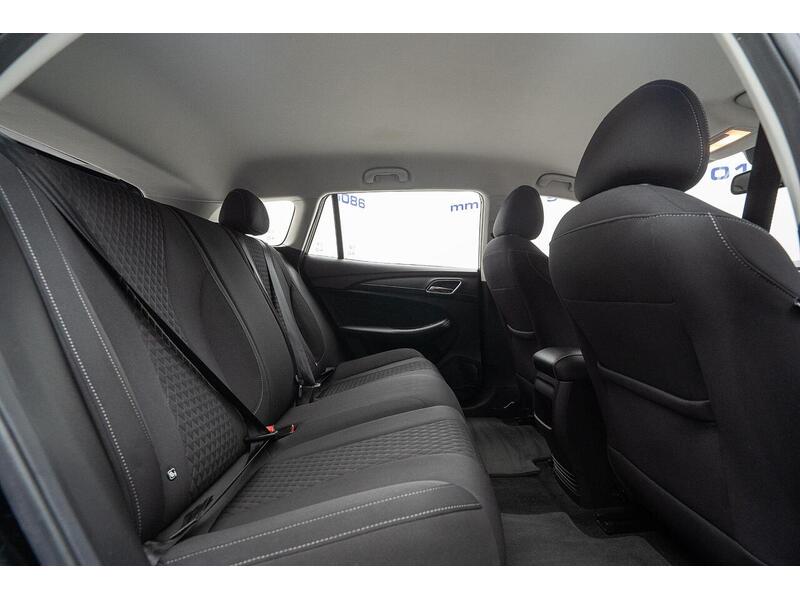 MG MG5 61.1kWh Excite Long Range Auto 5dr - U1090