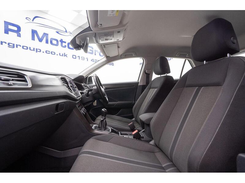 Volkswagen T-Roc 1.6 TDI SE Euro 6 (s/s) 5dr - U1096