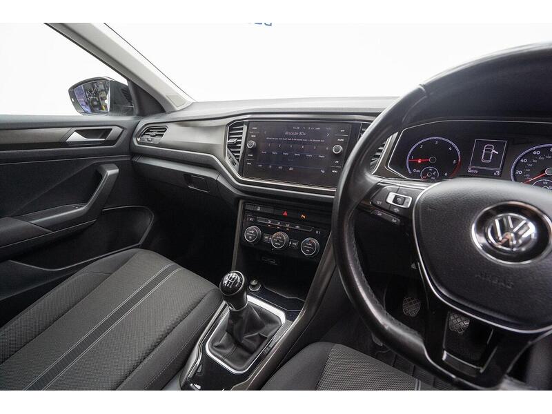 Volkswagen T-Roc 1.6 TDI SE Euro 6 (s/s) 5dr - U1096