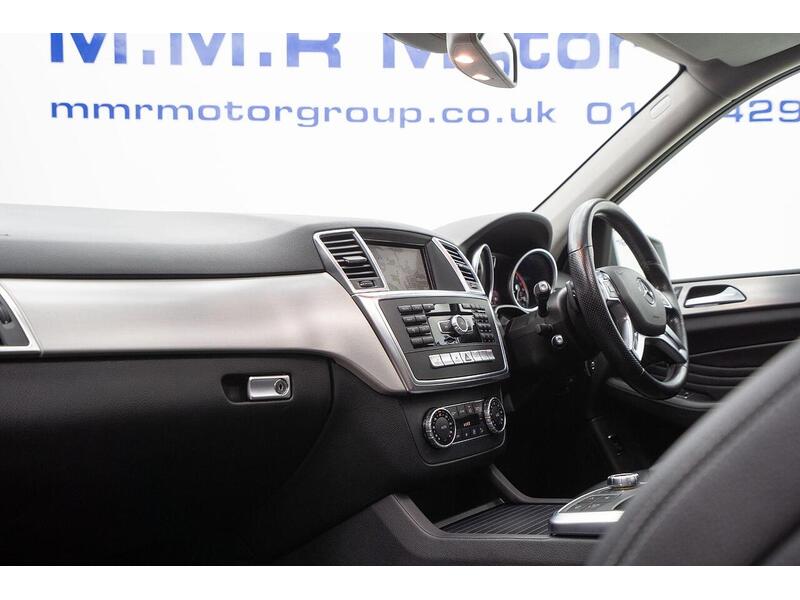 Mercedes-Benz M Class 3.0 ML350 V6 BlueTEC AMG Line G-Tronic 4WD Euro 6 (s/s) 5dr - U1097
