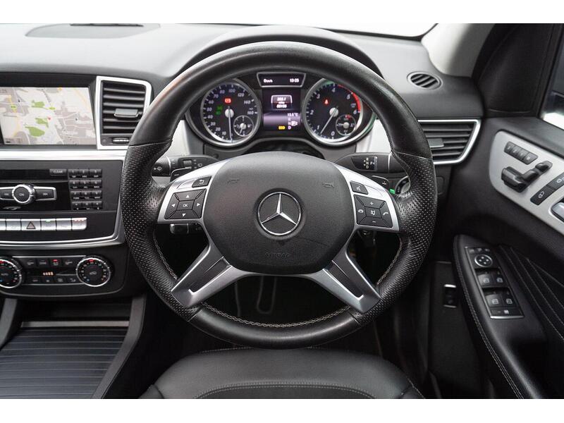 Mercedes-Benz M Class 3.0 ML350 V6 BlueTEC AMG Line G-Tronic 4WD Euro 6 (s/s) 5dr - U1097