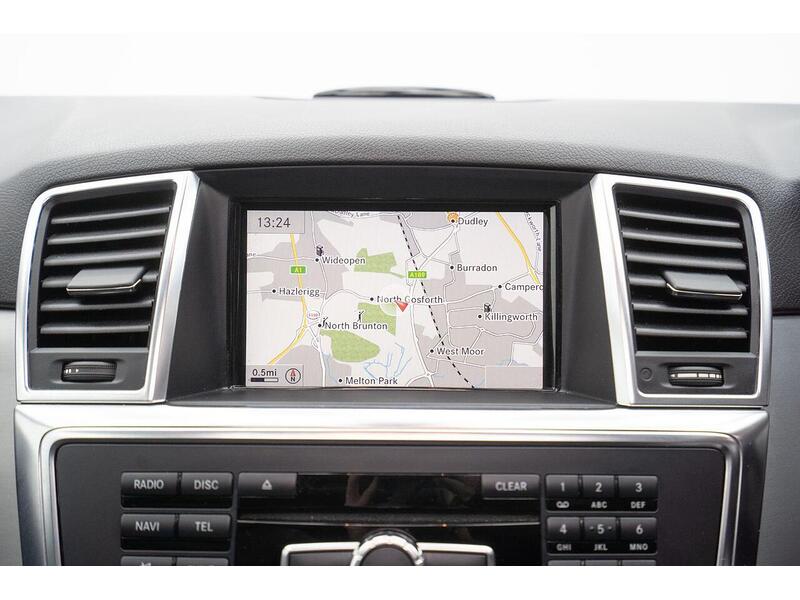 Mercedes-Benz M Class 3.0 ML350 V6 BlueTEC AMG Line G-Tronic 4WD Euro 6 (s/s) 5dr - U1097