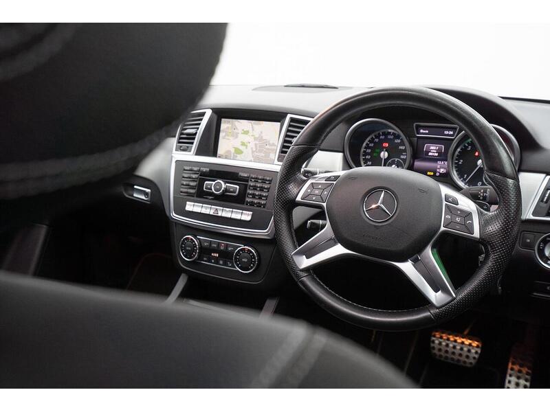 Mercedes-Benz M Class 3.0 ML350 V6 BlueTEC AMG Line G-Tronic 4WD Euro 6 (s/s) 5dr - U1097