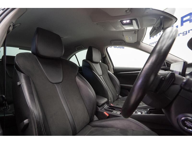 Skoda Octavia 2.0 TDI SE L DSG Euro 6 (s/s) 5dr - U1098