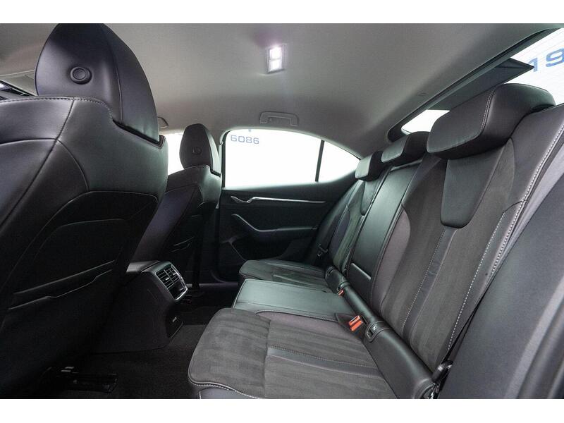 Skoda Octavia 2.0 TDI SE L DSG Euro 6 (s/s) 5dr - U1098