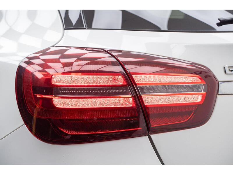 Mercedes-Benz GLA 1.6 GLA180 Urban Edition 7G-DCT Euro 6 (s/s) 5dr - U1099