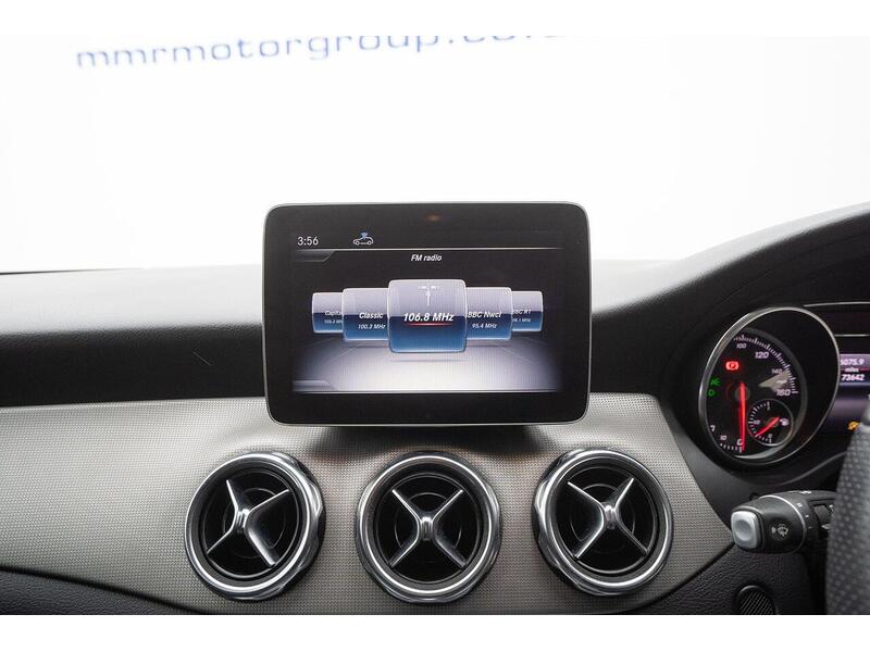 Mercedes-Benz GLA 1.6 GLA180 Urban Edition 7G-DCT Euro 6 (s/s) 5dr - U1099