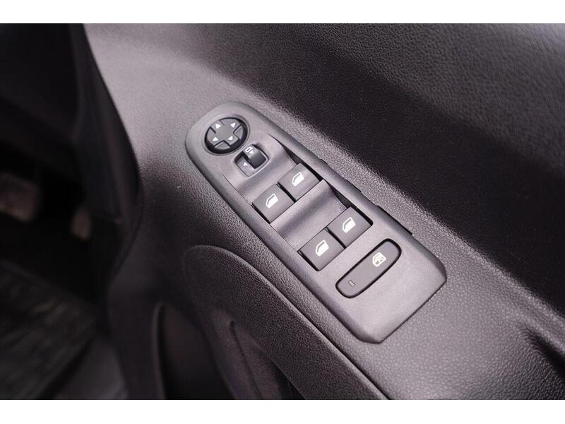 Vauxhall Combo Life 1.5 Turbo D Elite Auto Euro 6 (s/s) 5dr (7 Seat) - U1103