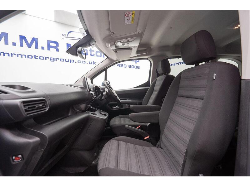 Vauxhall Combo Life 1.5 Turbo D Elite Auto Euro 6 (s/s) 5dr (7 Seat) - U1103