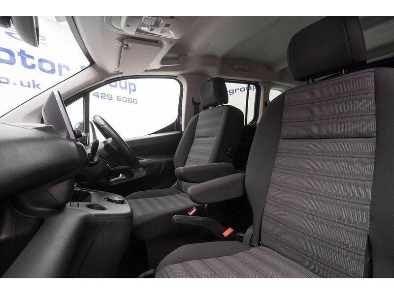 Vauxhall Combo Life 1.5 Turbo D Elite Auto Euro 6 (s/s) 5dr (7 Seat) - U1103