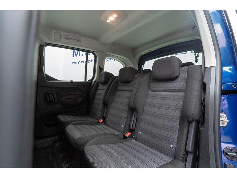 Vauxhall Combo Life 1.5 Turbo D Elite Auto Euro 6 (s/s) 5dr (7 Seat) - U1103