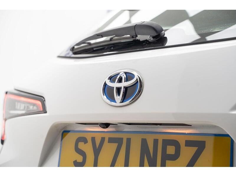 Toyota Corolla 1.8 VVT-h Icon Tech Touring Sports CVT Euro 6 (s/s) 5dr - U1104