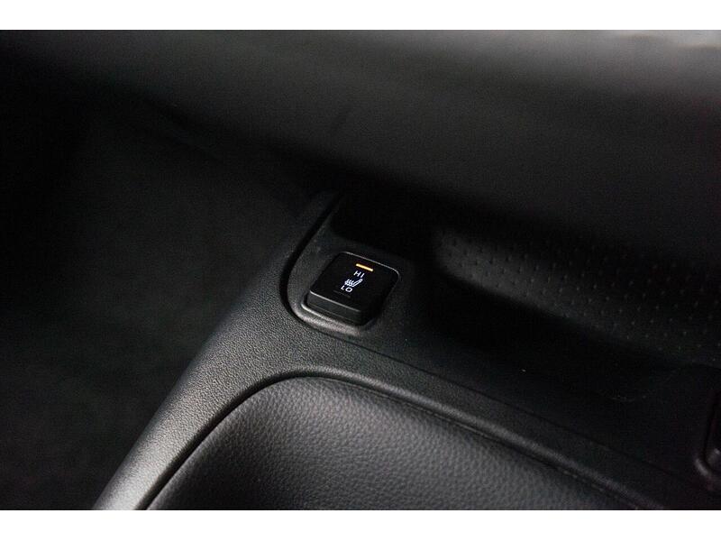 Toyota Corolla 1.8 VVT-h Icon Tech Touring Sports CVT Euro 6 (s/s) 5dr - U1104