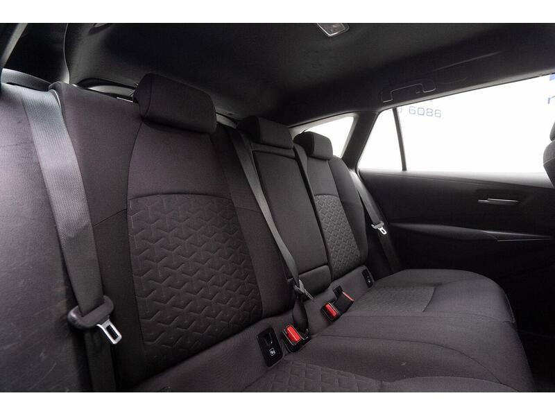 Toyota Corolla 1.8 VVT-h Icon Tech Touring Sports CVT Euro 6 (s/s) 5dr - U1104