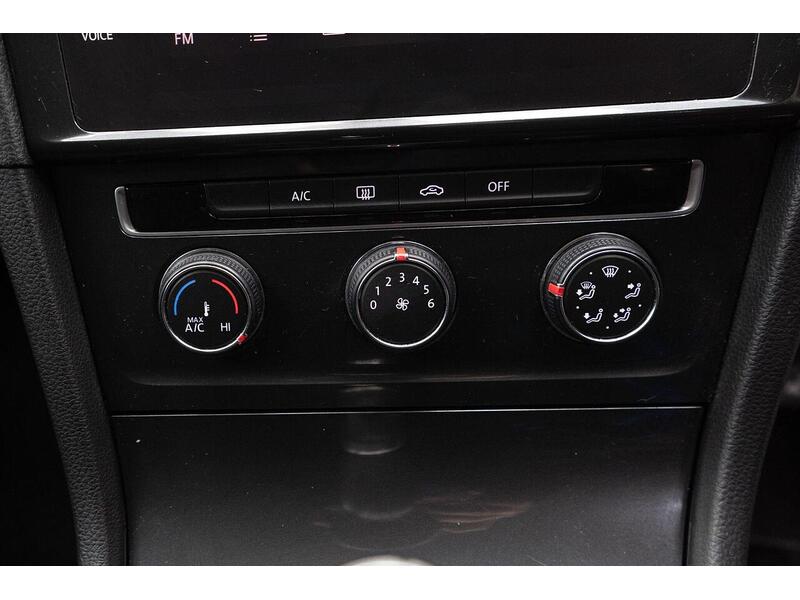 Volkswagen Golf 1.5 TSI EVO SE Nav Euro 6 (s/s) 5dr - U1110