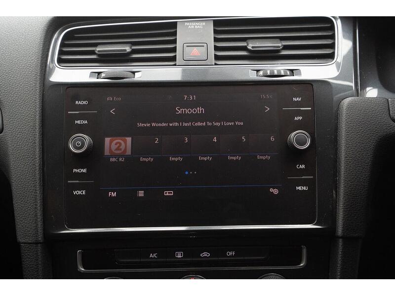 Volkswagen Golf 1.5 TSI EVO SE Nav Euro 6 (s/s) 5dr - U1110