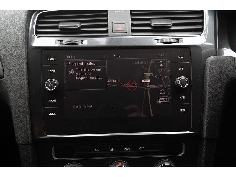 Volkswagen Golf 1.5 TSI EVO SE Nav Euro 6 (s/s) 5dr - U1110