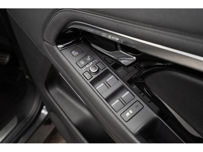 Land Rover Range Rover Evoque 2.0 D180 R-Dynamic SE Auto 4WD Euro 6 (s/s) 5dr - U1114