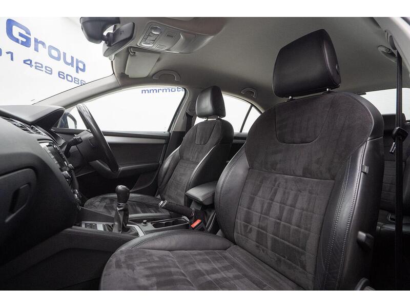 Skoda Octavia 2.0 TDI SE L Hatchback 5dr Diesel Manual Euro 6 (s/s) (150 ps) - U1117