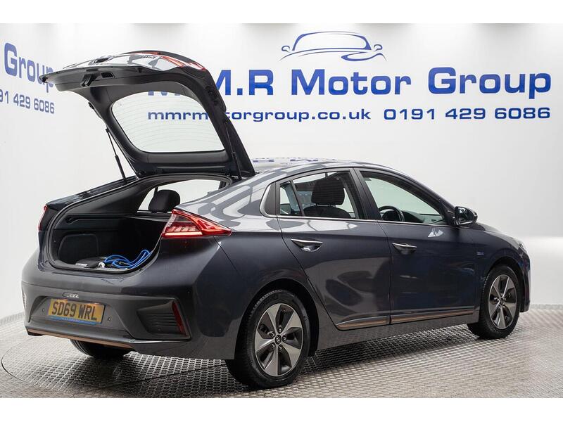 Hyundai IONIQ 28kWh Premium Auto 5dr - U1118